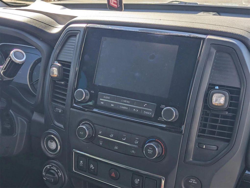 used 2024 Nissan Titan car, priced at $31,556
