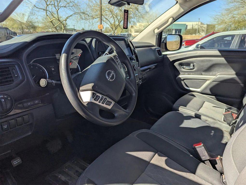 used 2024 Nissan Titan car, priced at $31,556