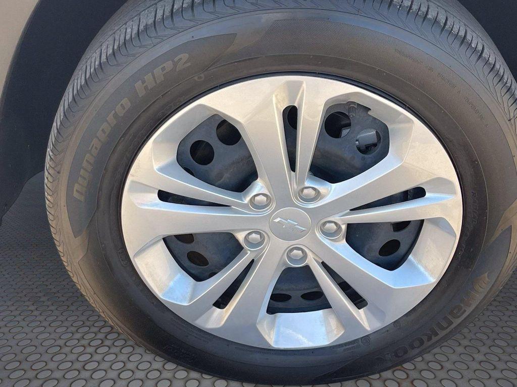 used 2025 Chevrolet Trax car, priced at $19,184