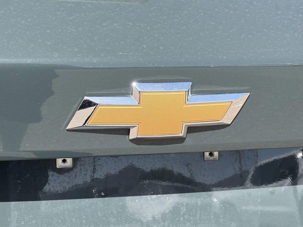 used 2025 Chevrolet Trax car, priced at $23,552