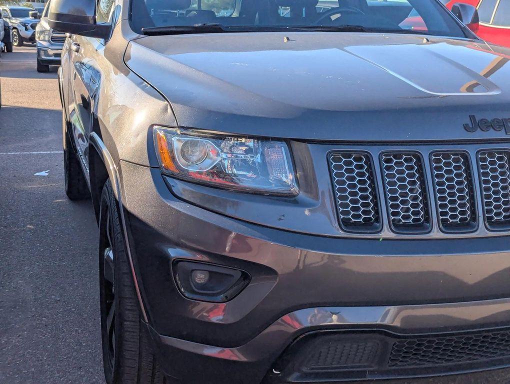 used 2015 Jeep Grand Cherokee car, priced at $10,556