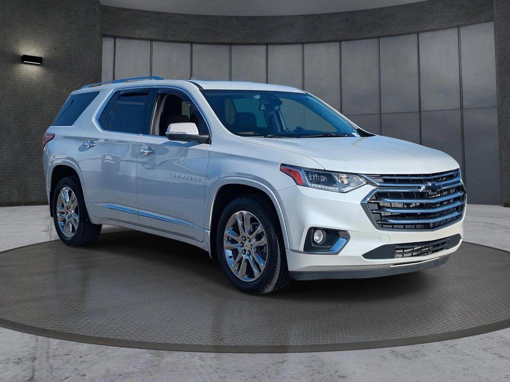 used 2021 Chevrolet Traverse car, priced at $27,449