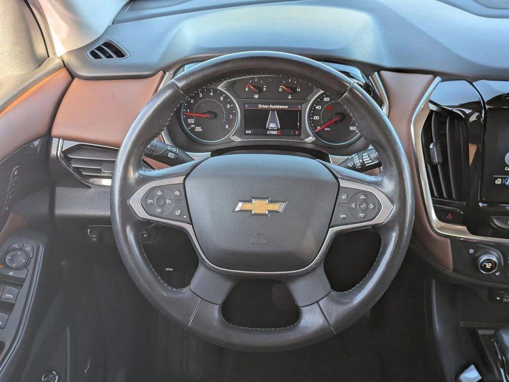 used 2021 Chevrolet Traverse car, priced at $27,449