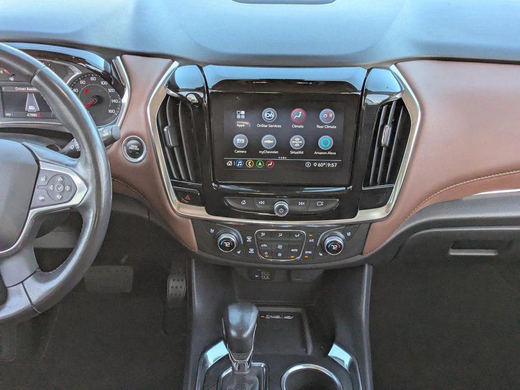 used 2021 Chevrolet Traverse car, priced at $27,449