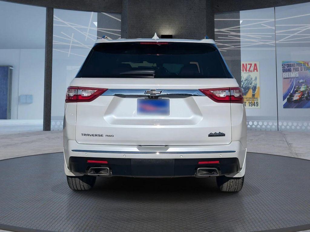 used 2021 Chevrolet Traverse car, priced at $27,449
