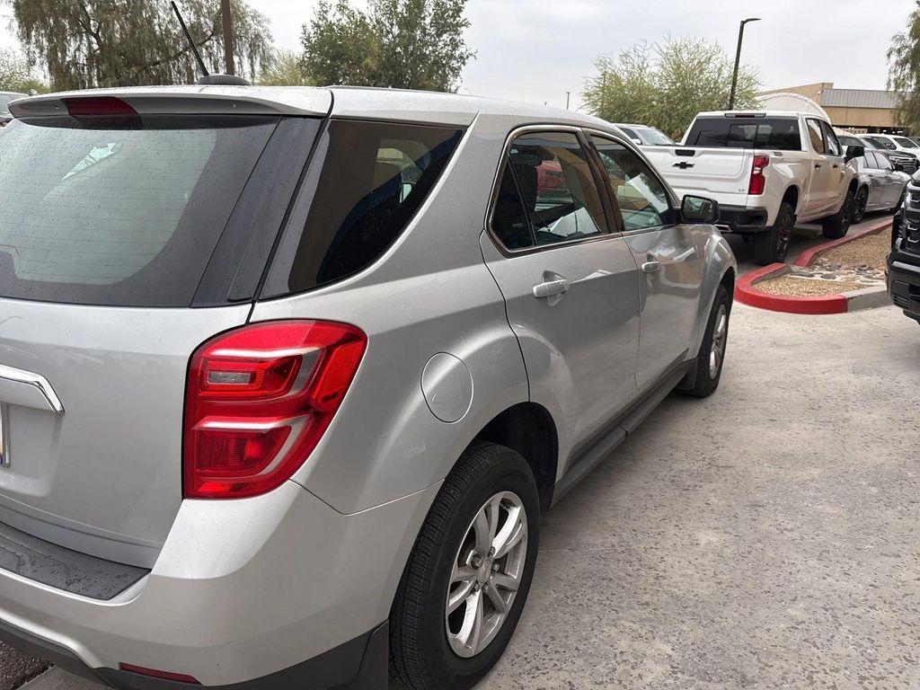 used 2017 Chevrolet Equinox car, priced at $5,556