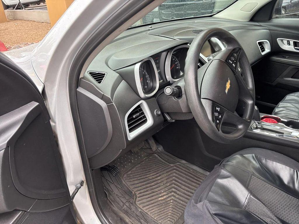 used 2017 Chevrolet Equinox car, priced at $5,556