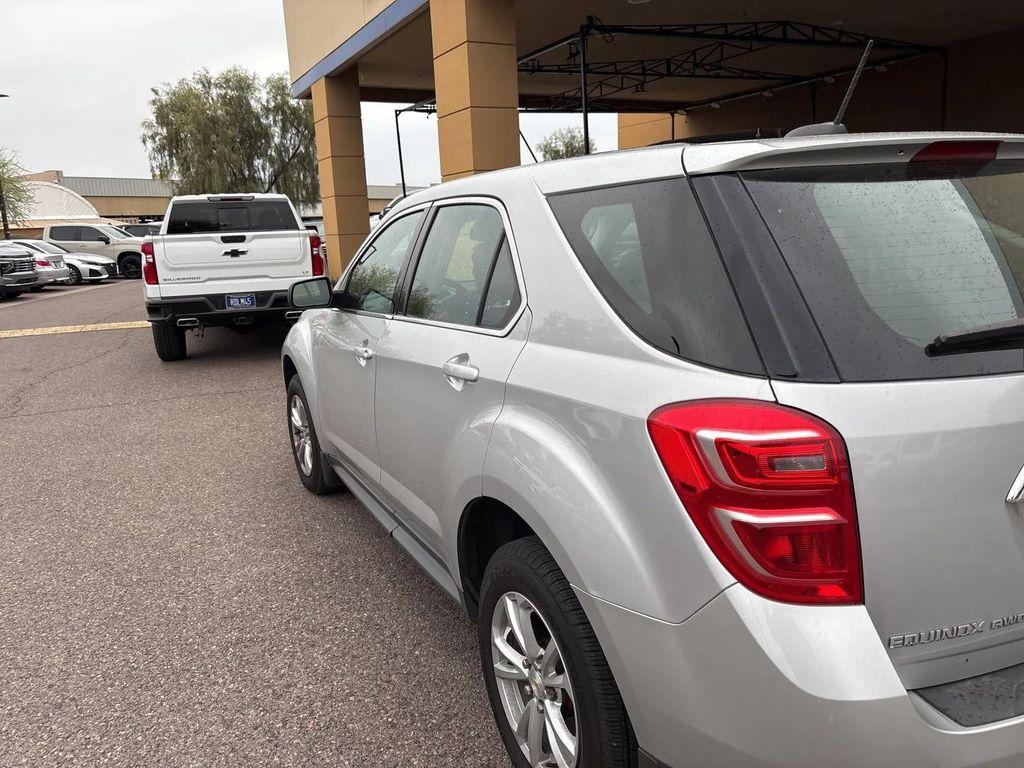 used 2017 Chevrolet Equinox car, priced at $5,556