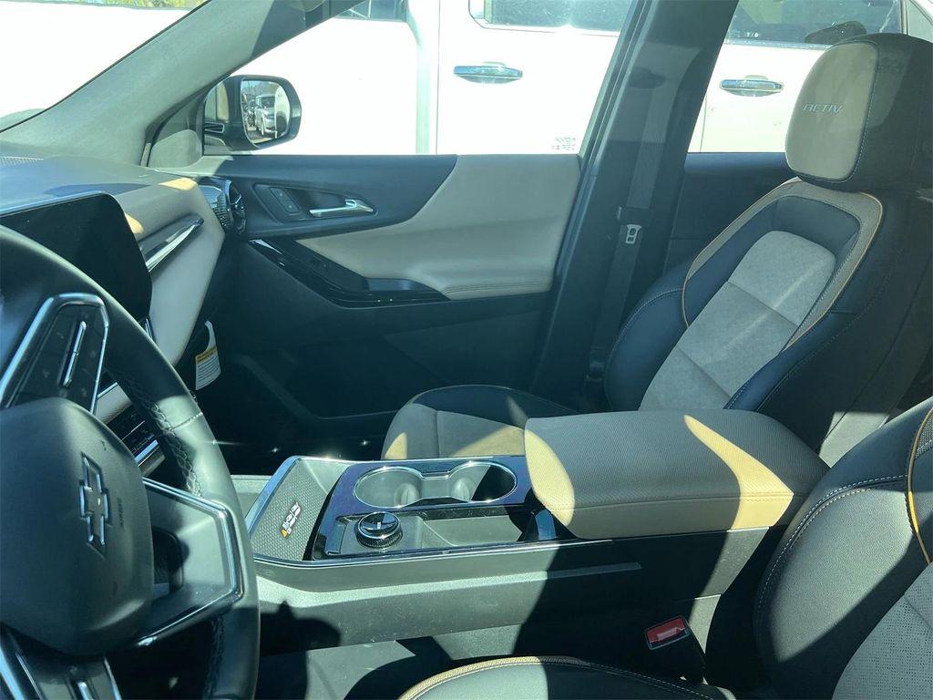 used 2026 Chevrolet Equinox car, priced at $30,569