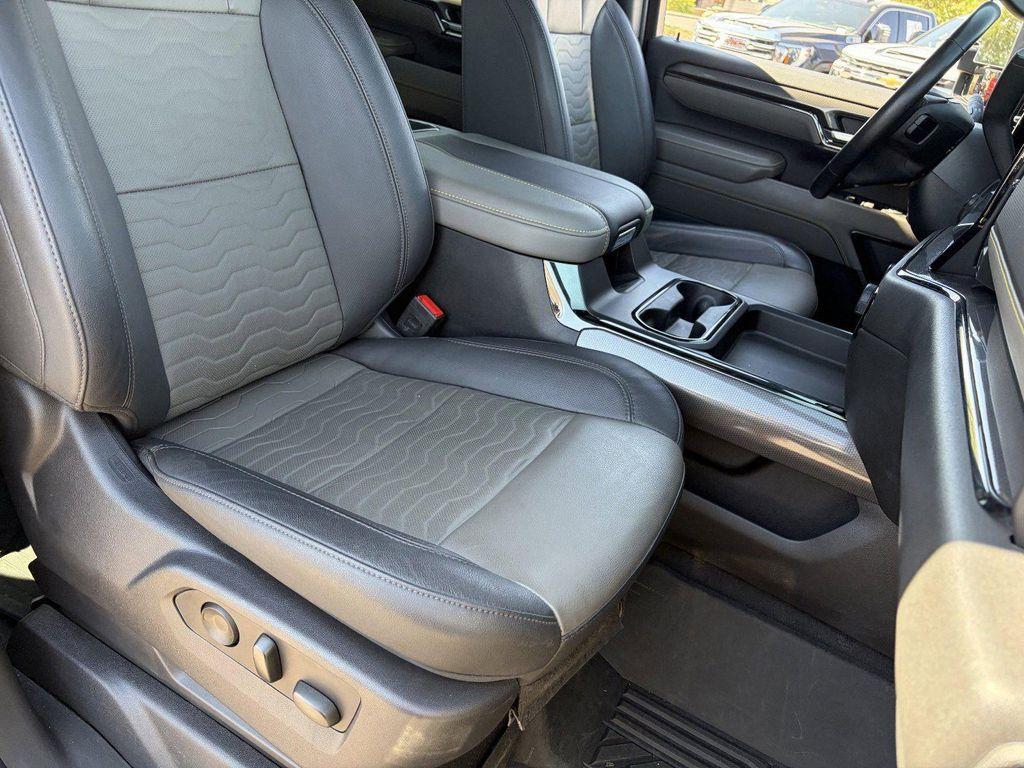 used 2024 Chevrolet Silverado 2500 car, priced at $75,295