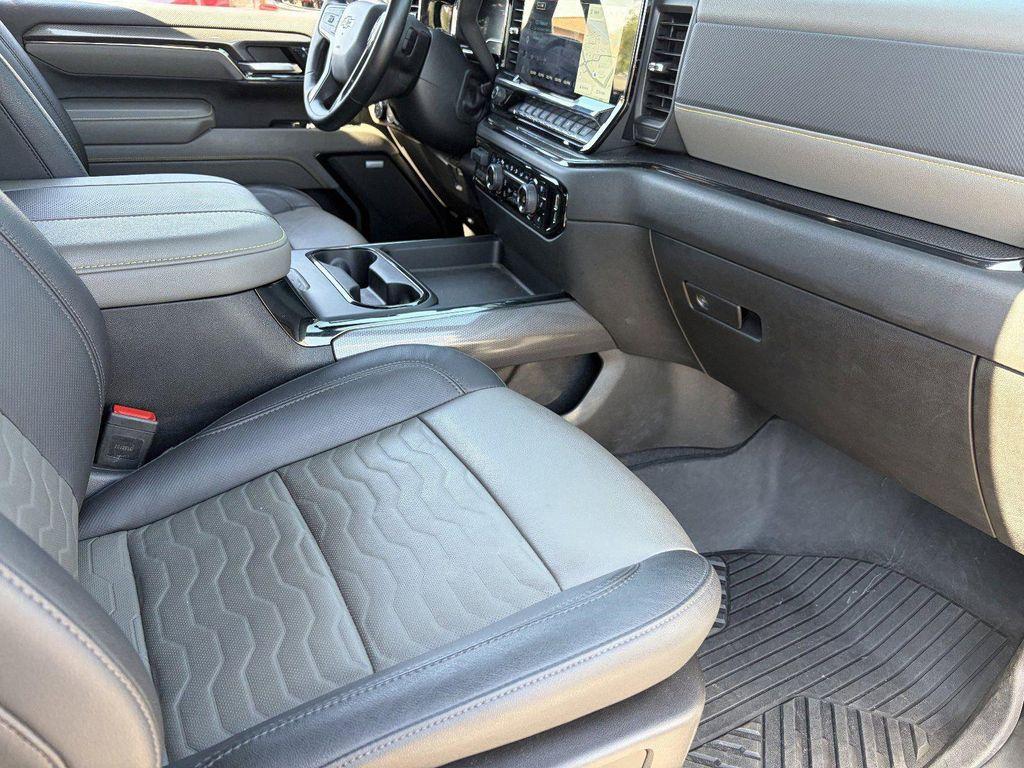 used 2024 Chevrolet Silverado 2500 car, priced at $75,295