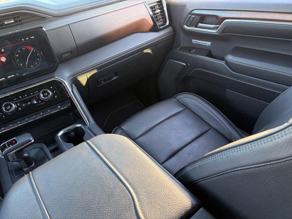 used 2024 GMC Sierra 1500 car, priced at $49,056