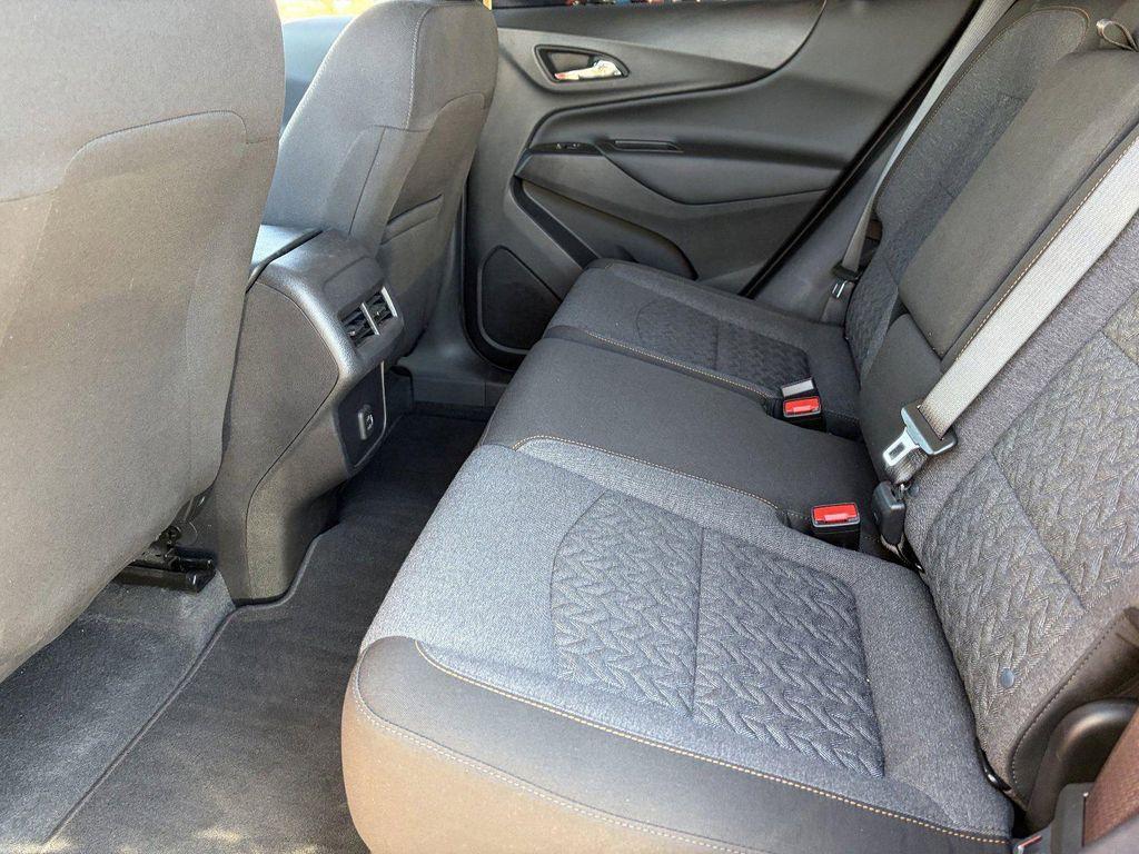 used 2024 Chevrolet Equinox car, priced at $18,990