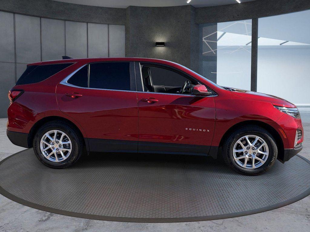 used 2024 Chevrolet Equinox car, priced at $18,990