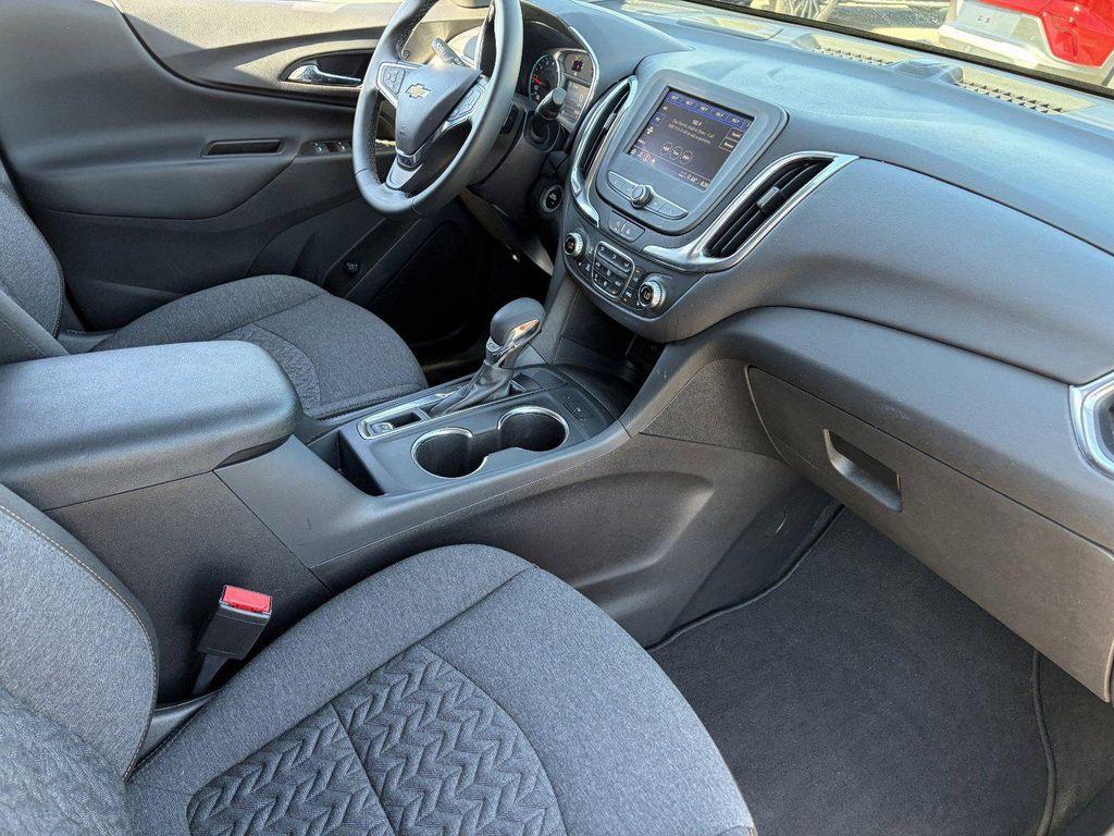 used 2024 Chevrolet Equinox car, priced at $18,990