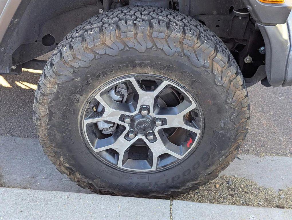 used 2018 Jeep Wrangler Unlimited car, priced at $19,623