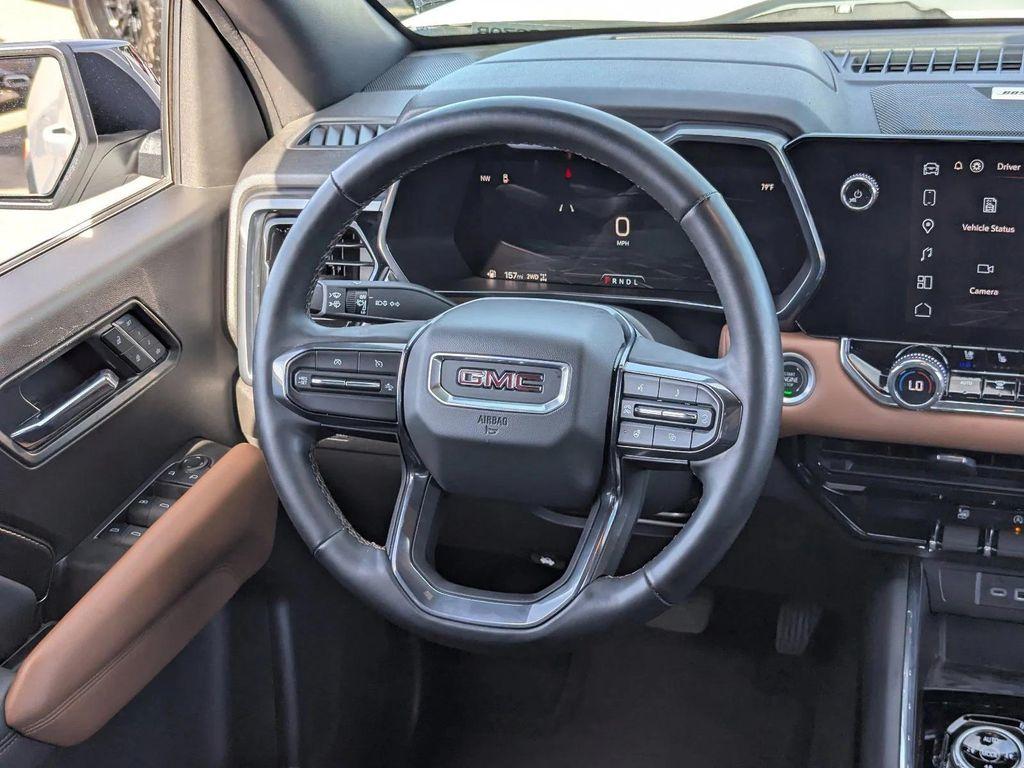 used 2024 GMC Canyon car, priced at $37,586