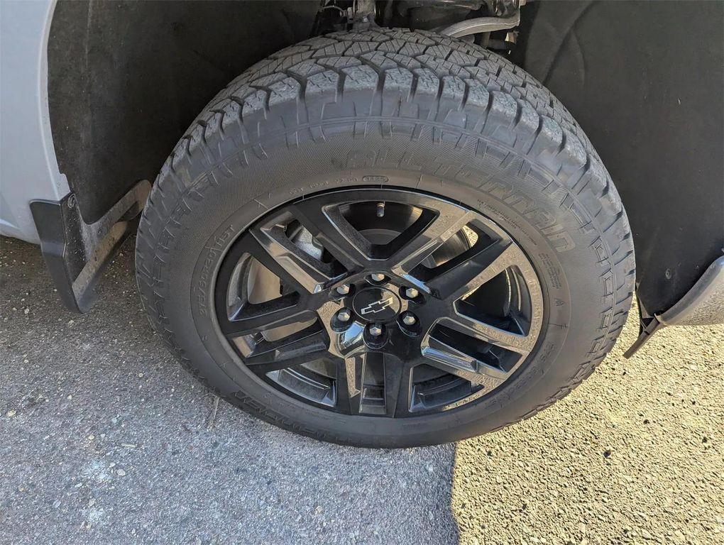 used 2024 Chevrolet Silverado 1500 car, priced at $31,495
