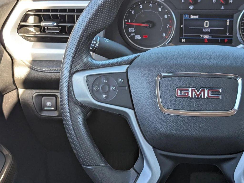 used 2023 GMC Acadia car, priced at $18,696