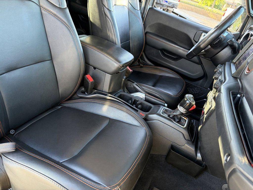 used 2021 Jeep Gladiator car, priced at $37,598