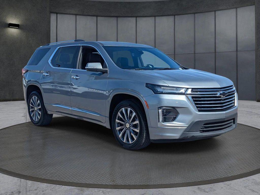used 2023 Chevrolet Traverse car, priced at $31,933