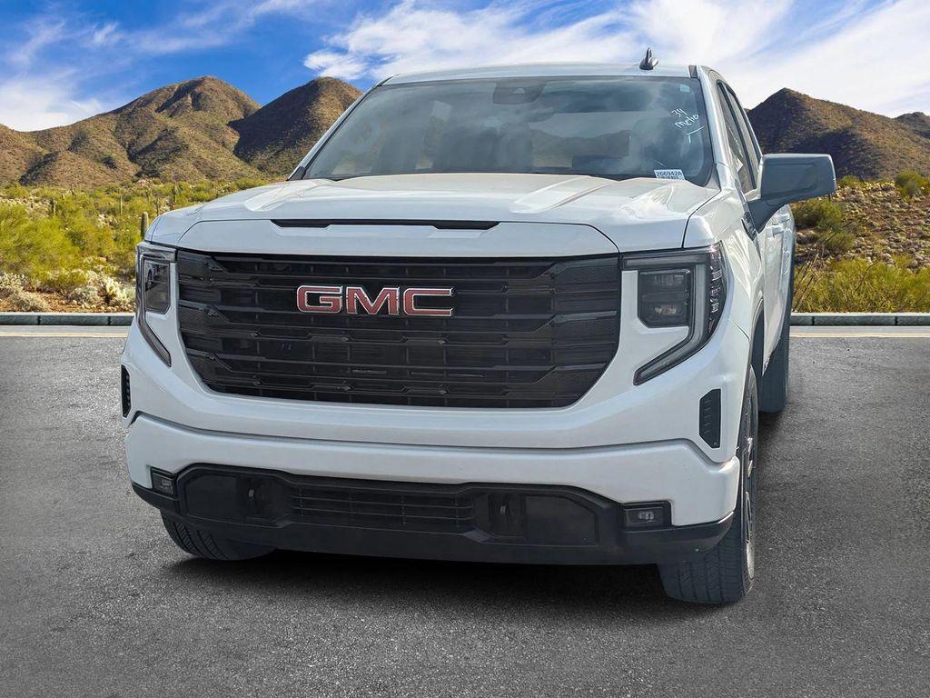 used 2025 GMC Sierra 1500 car, priced at $43,050