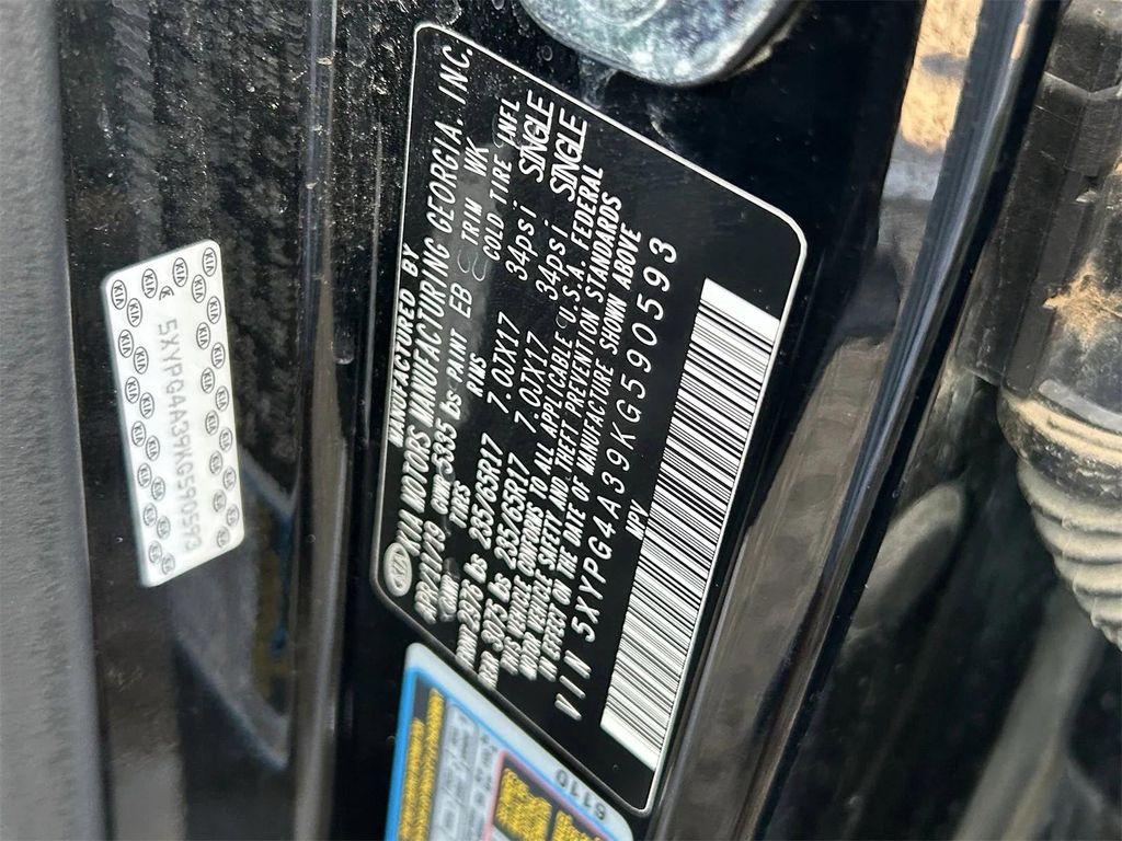 used 2019 Kia Sorento car, priced at $8,623