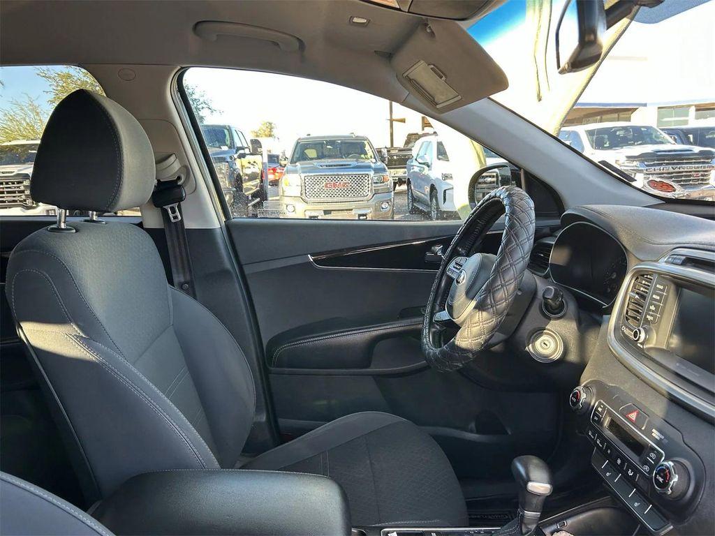 used 2019 Kia Sorento car, priced at $8,623