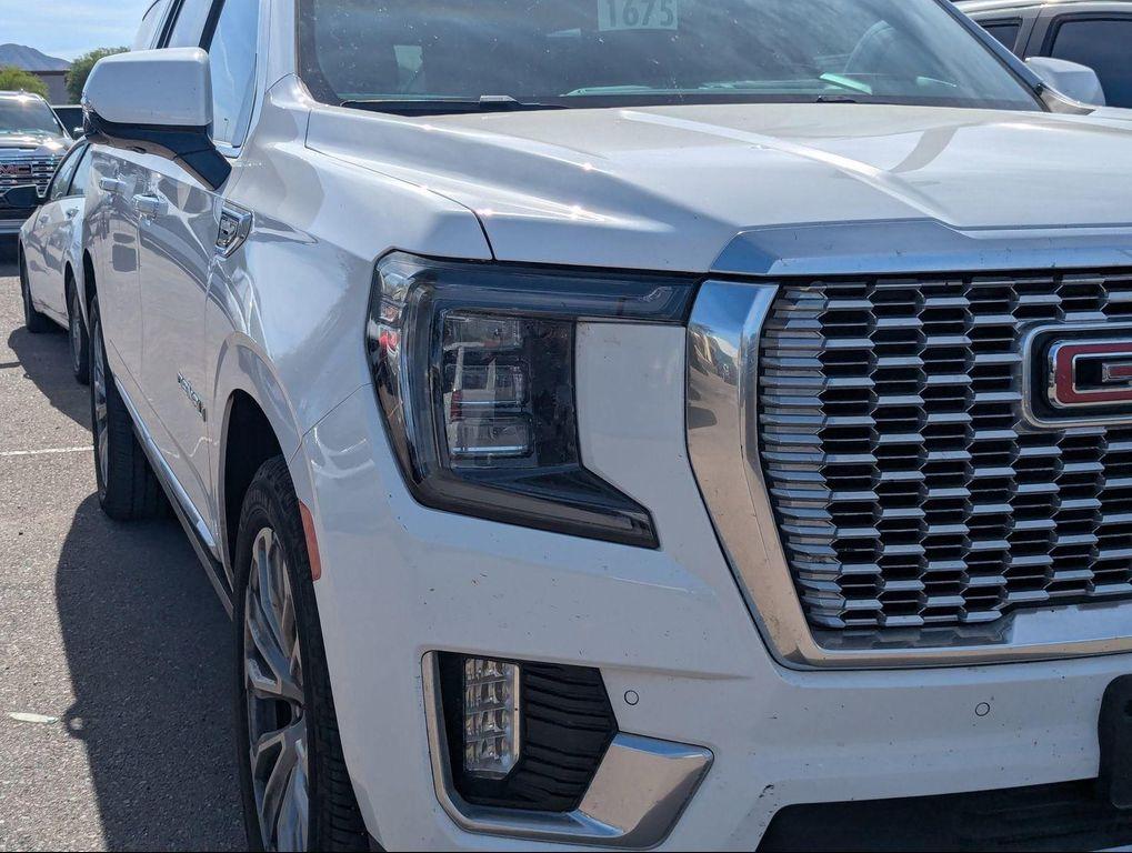 used 2021 GMC Yukon XL car, priced at $38,333
