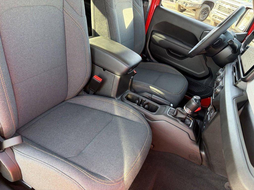 used 2025 Jeep Gladiator car, priced at $35,898
