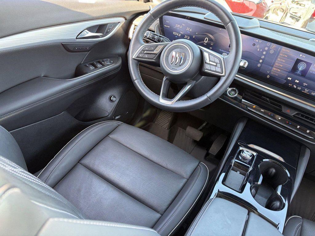 used 2024 Buick Envision car, priced at $33,668