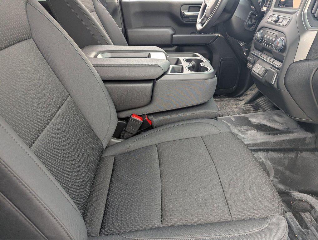 new 2025 Chevrolet Silverado 2500 car, priced at $49,778