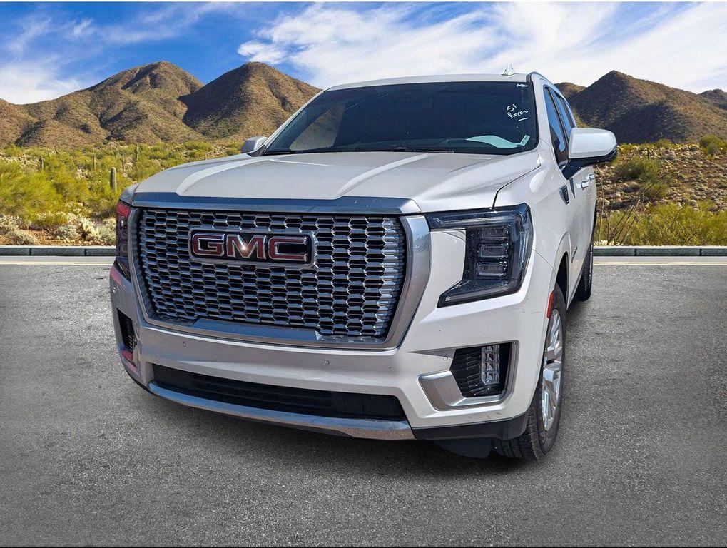 used 2022 GMC Yukon XL car, priced at $51,704