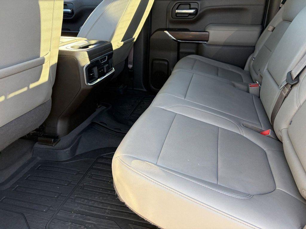 used 2021 GMC Sierra 1500 car, priced at $28,615