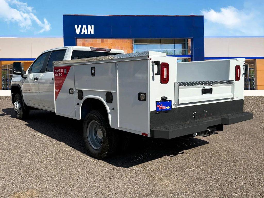 new 2024 Chevrolet Silverado 3500 car, priced at $52,403