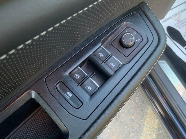 used 2025 Volkswagen Atlas car, priced at $32,488