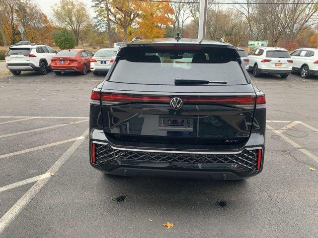 new 2026 Volkswagen Tiguan car, priced at $40,439