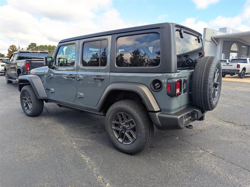 new 2026 Jeep Wrangler car, priced at $43,420