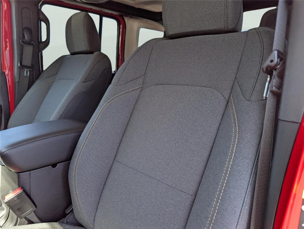 new 2026 Jeep Wrangler car, priced at $43,003