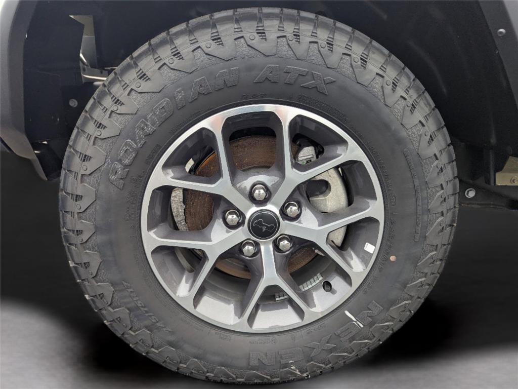 new 2025 Jeep Wrangler car, priced at $41,118