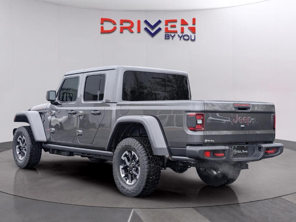 new 2026 Jeep Gladiator car, priced at $56,433