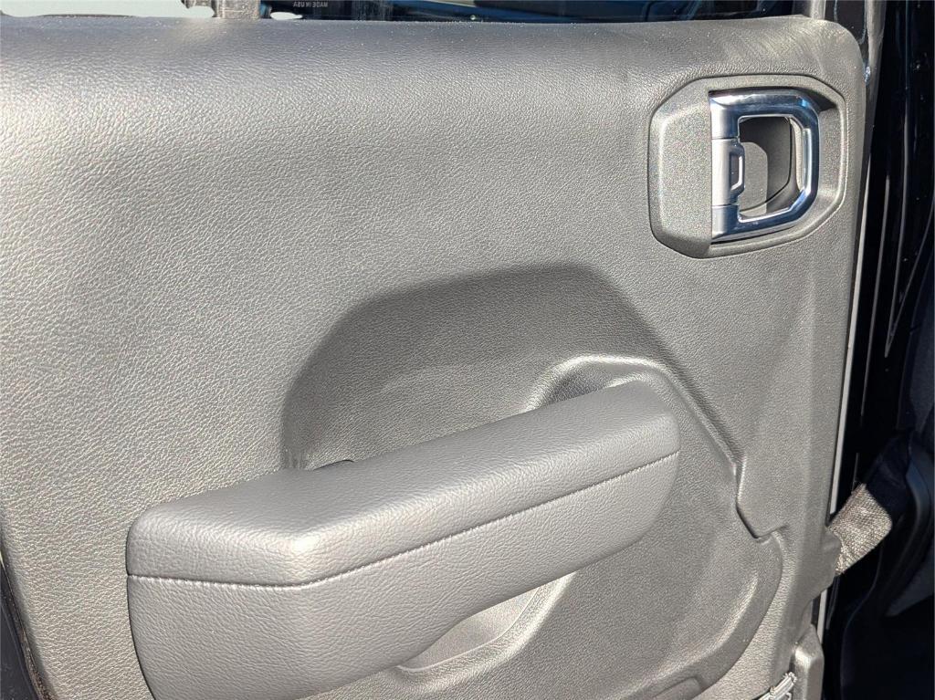 new 2026 Jeep Wrangler car, priced at $47,754