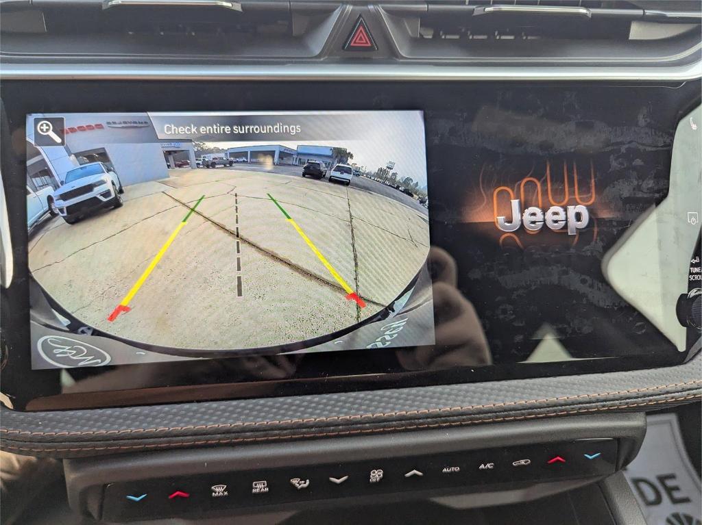 new 2026 Jeep Cherokee car, priced at $41,059