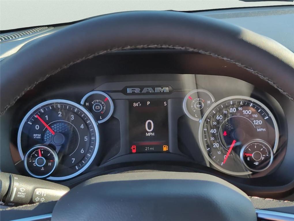 Billet Silver Metallic Clearcoat 2026 RAM 1500 Big Horn