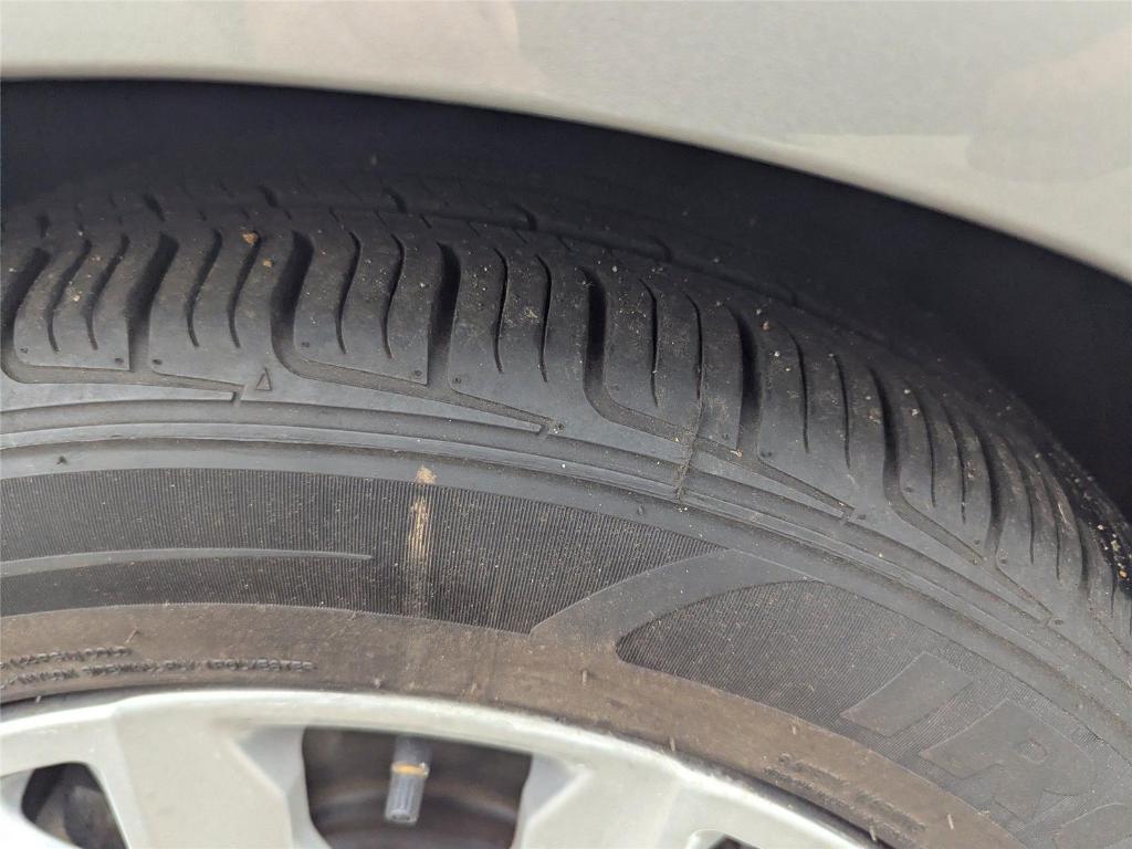 used 2024 Chevrolet Malibu car, priced at $18,999