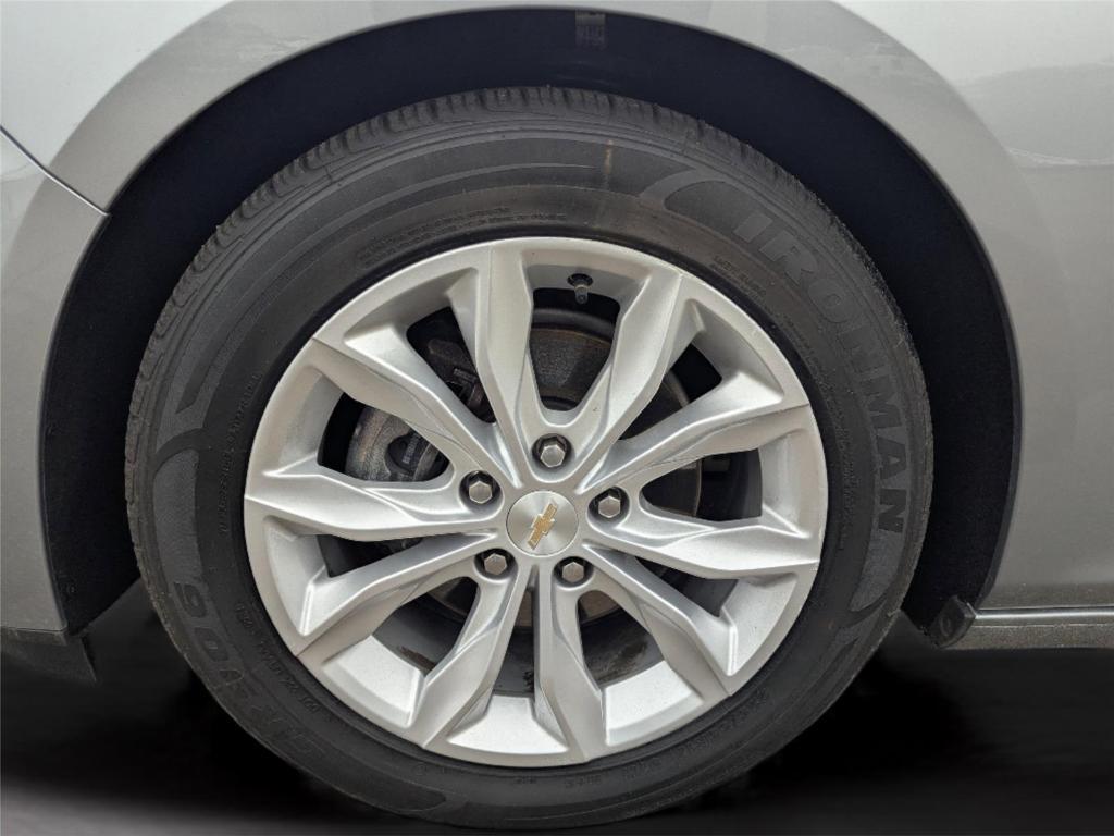 used 2024 Chevrolet Malibu car, priced at $18,999