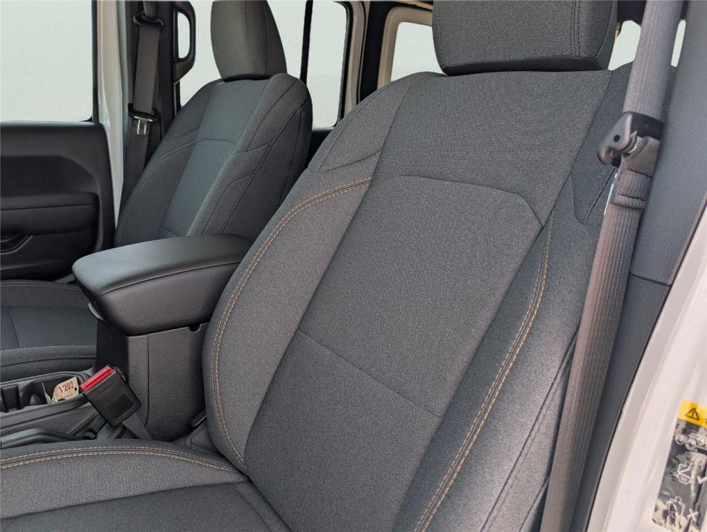 new 2026 Jeep Wrangler car, priced at $47,932