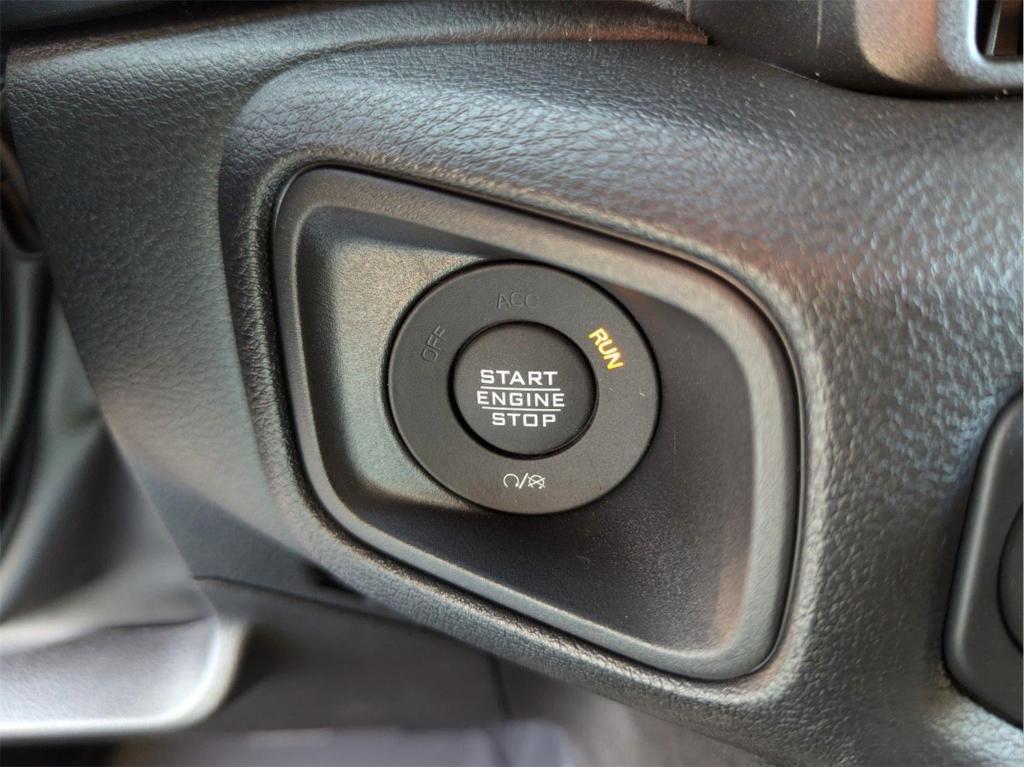 new 2025 Jeep Wrangler car, priced at $45,316