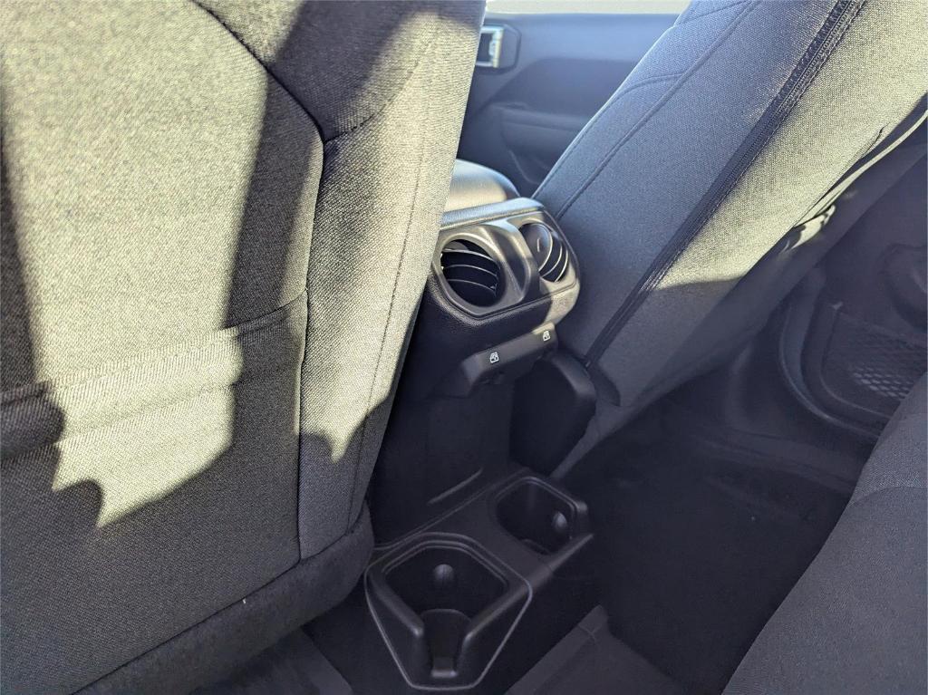 new 2025 Jeep Gladiator car, priced at $38,913