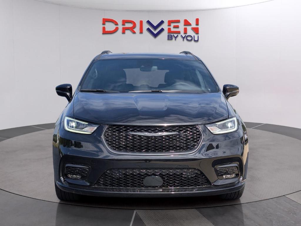 new 2026 Chrysler Pacifica car, priced at $46,330